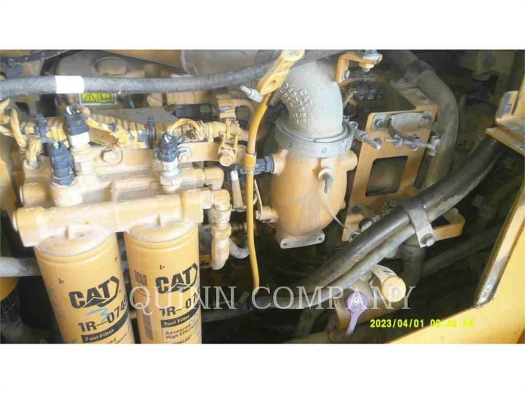 CAT D6T LGP Crawler dozers