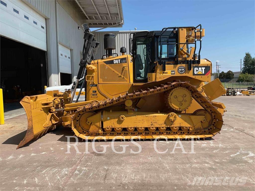 CAT D6TVP Crawler dozers