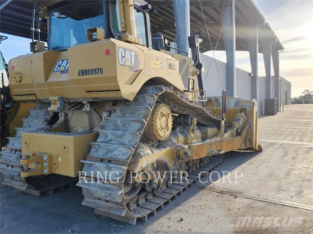 CAT D8 Crawler dozers