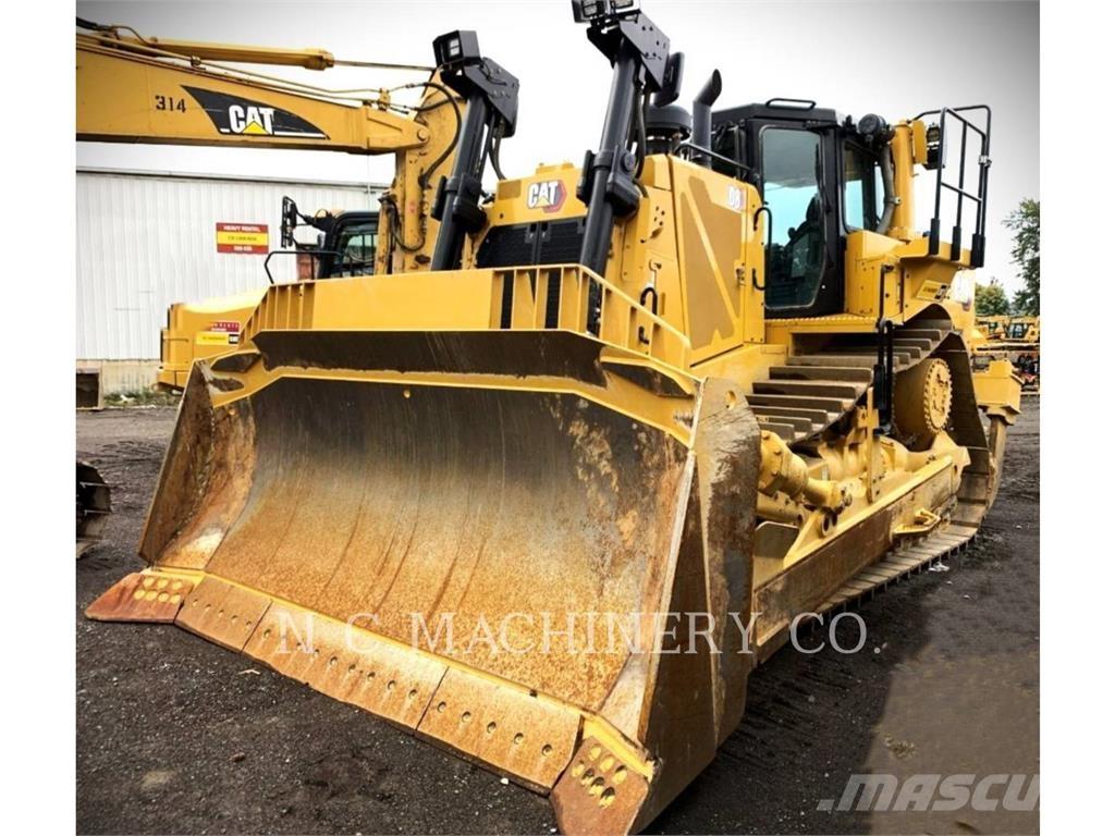 CAT D8 Crawler dozers