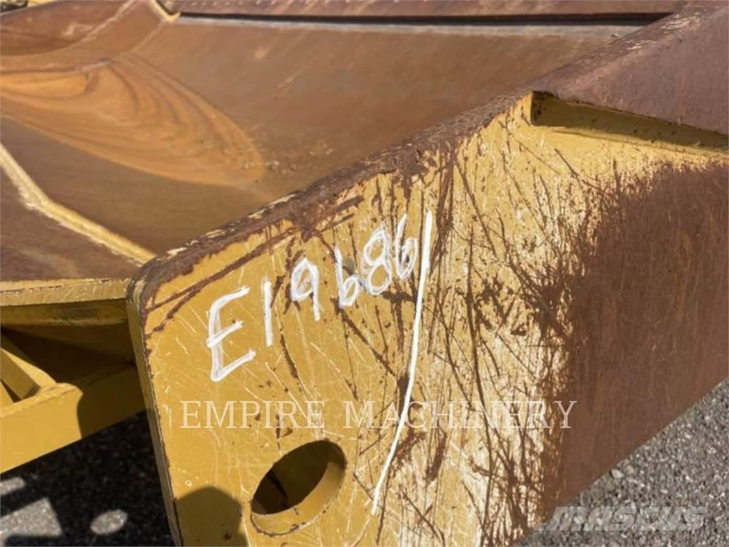 CAT D8-SUBL Construction - Others