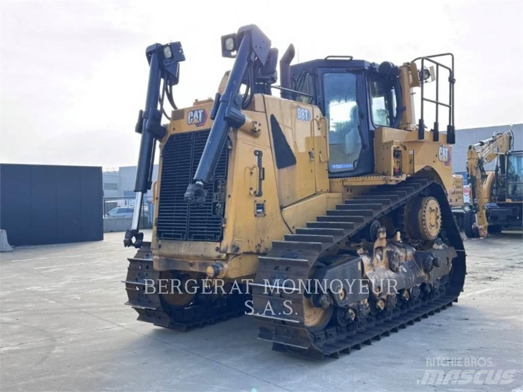 CAT D8T Crawler dozers