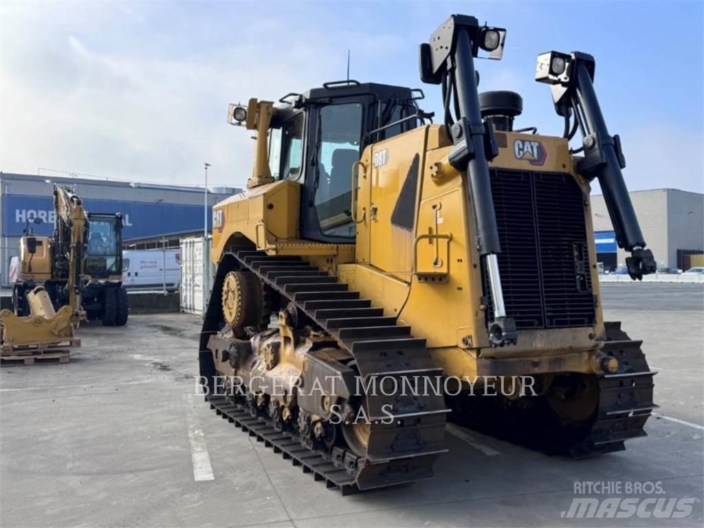 CAT D8T Crawler dozers