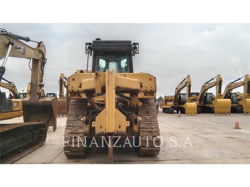CAT D8T Crawler dozers