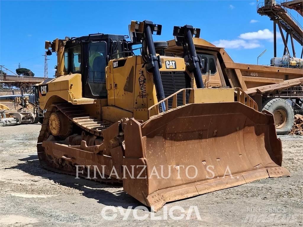 CAT D8T Crawler dozers