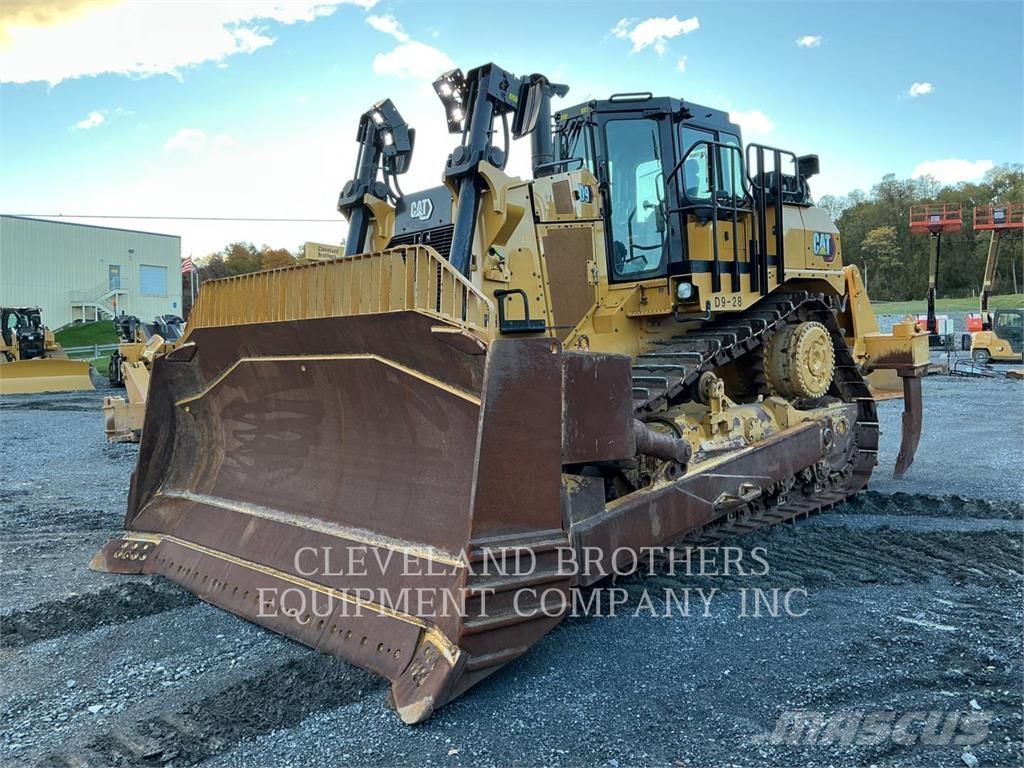 CAT D9 Crawler dozers
