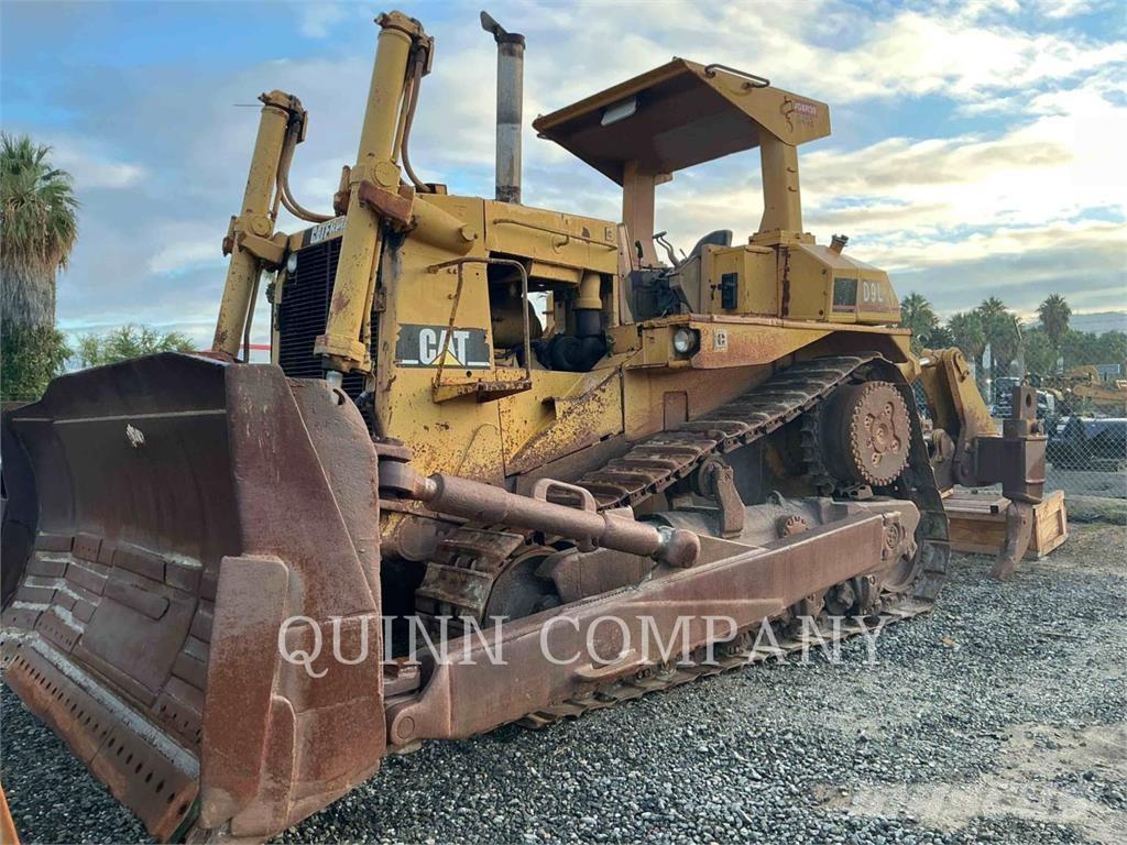 CAT D9L Crawler dozers
