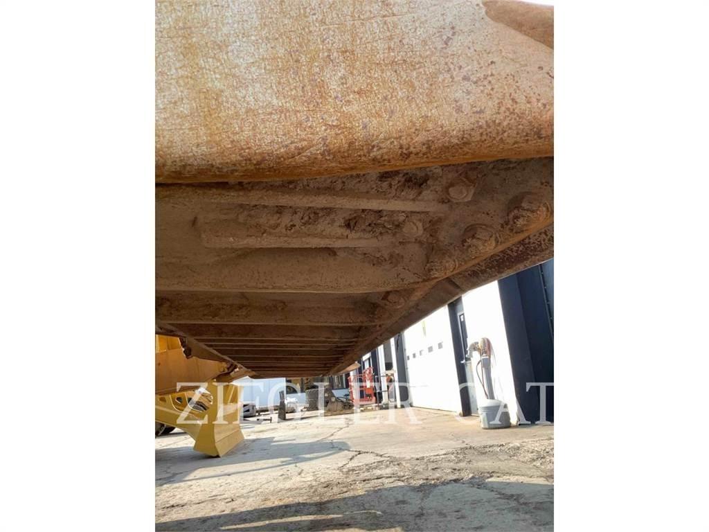 CAT D9T Crawler dozers