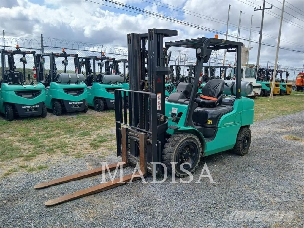 CAT FG30N5-GLE Forklift trucks - others