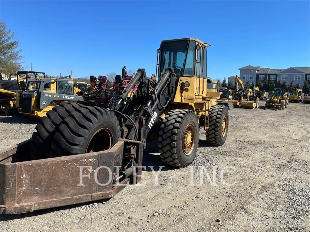 CAT IT28B Wheel loaders