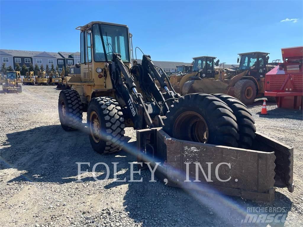 CAT IT28B Wheel loaders