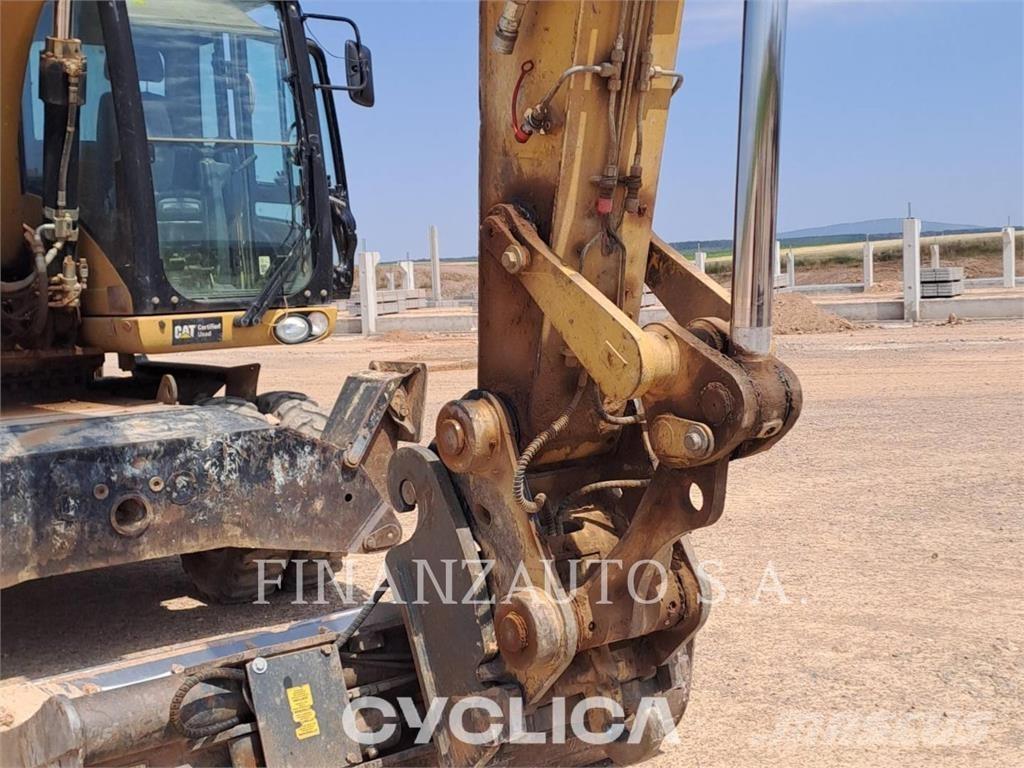 CAT M318D Wheeled excavators