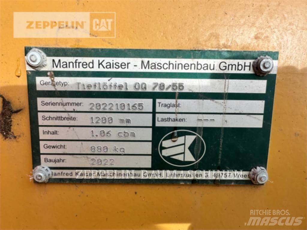 CAT M320F Wheeled excavators