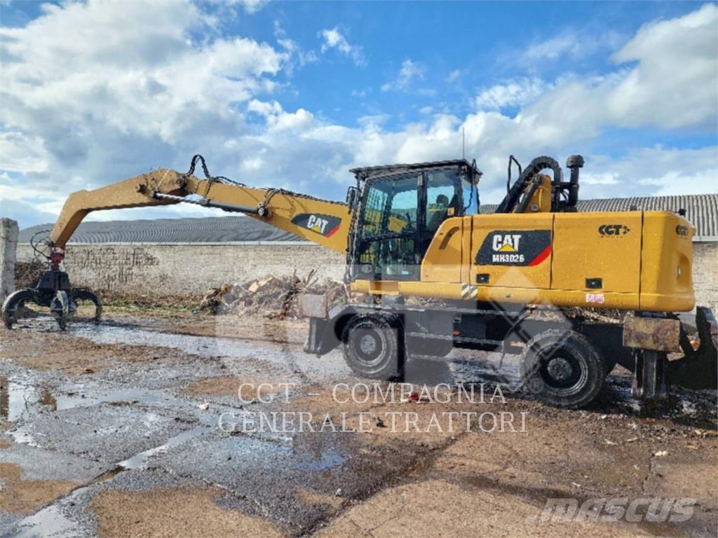 CAT MH 3024 Wheeled excavators