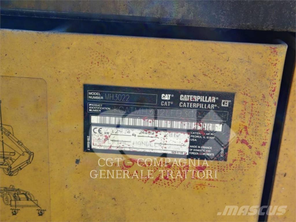 CAT MH3022 Wheeled excavators