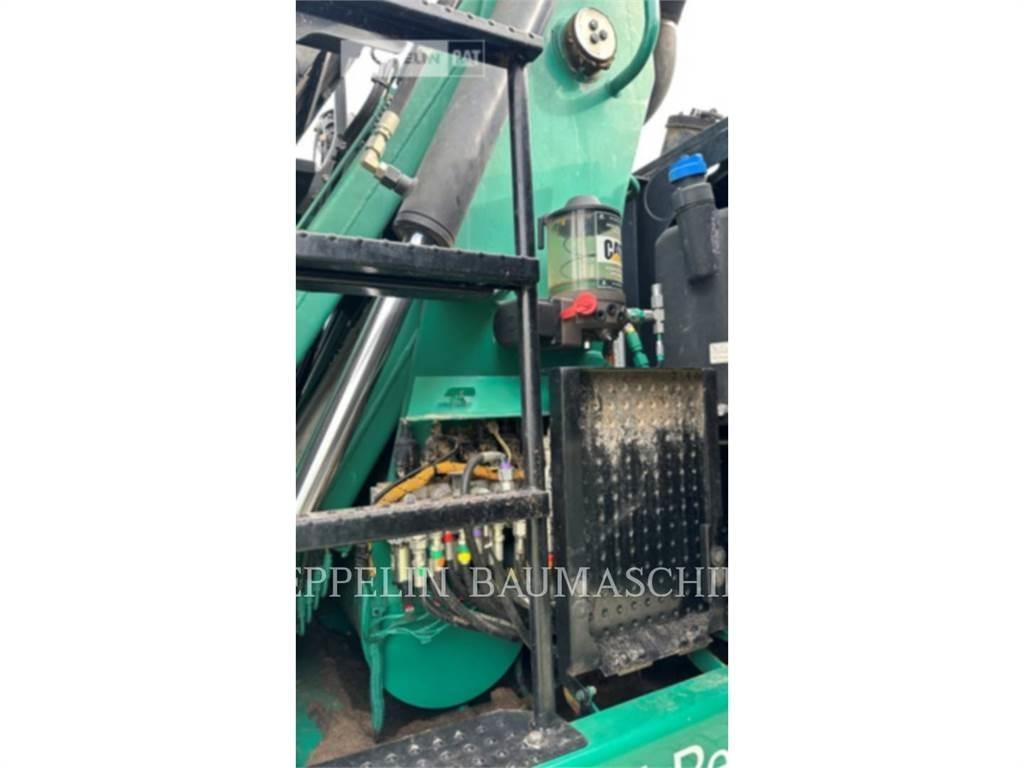 CAT MH3024-06C Demolition excavators