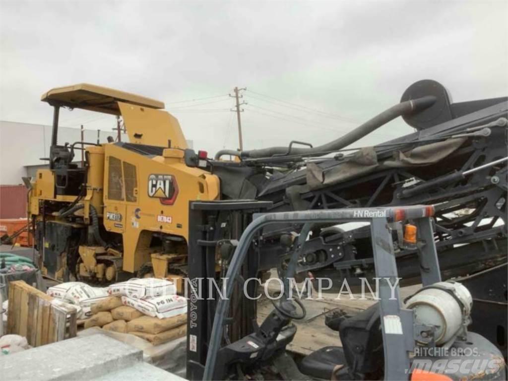 CAT PM312 Bitumen sprayers