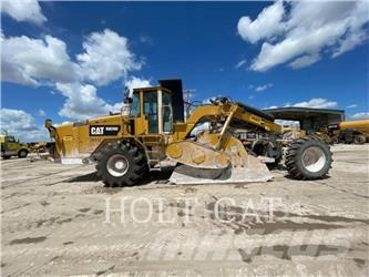 CAT RM300 Asphalt recyclers