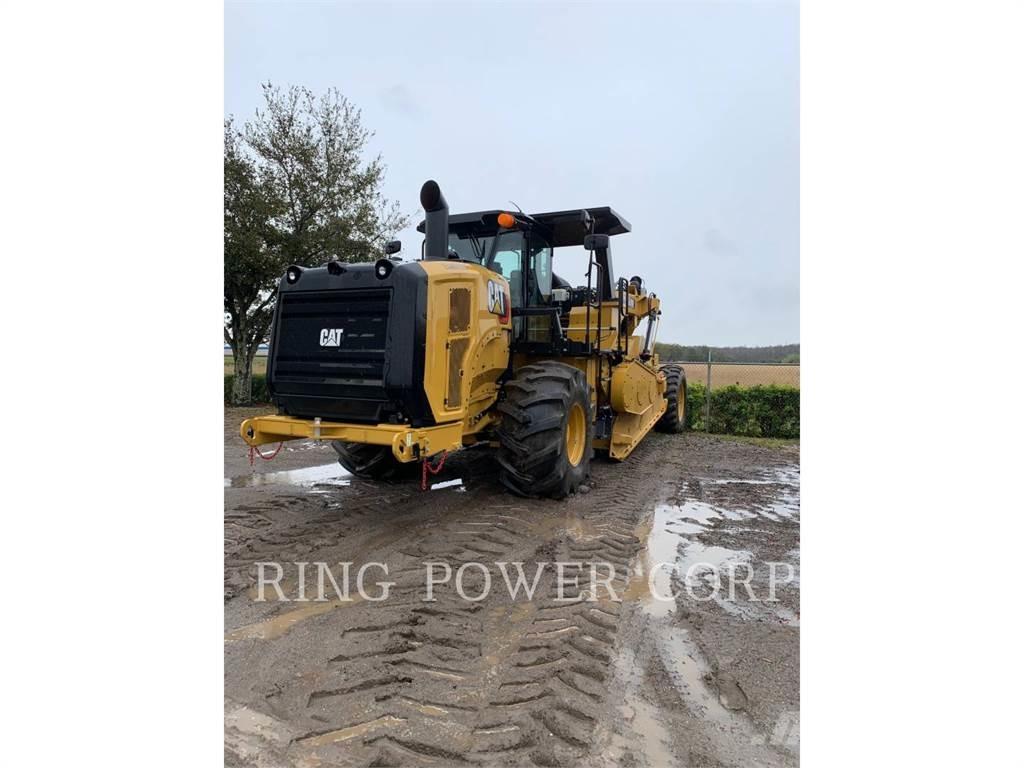 CAT RM400 Asphalt recyclers
