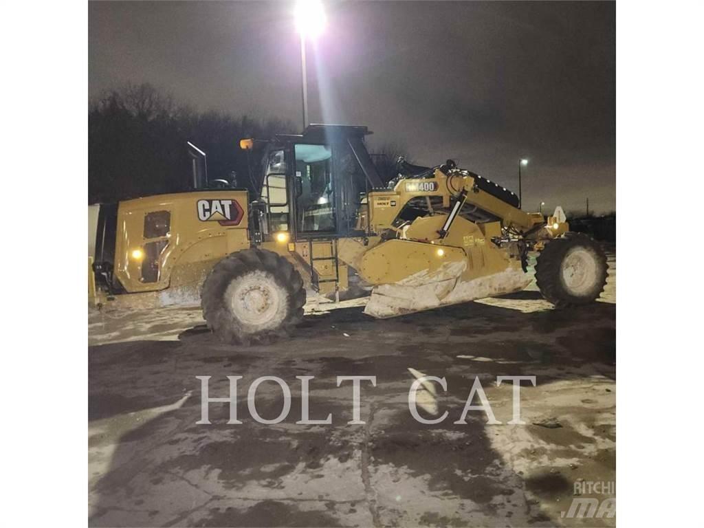 CAT RM400 CAB Asphalt recyclers