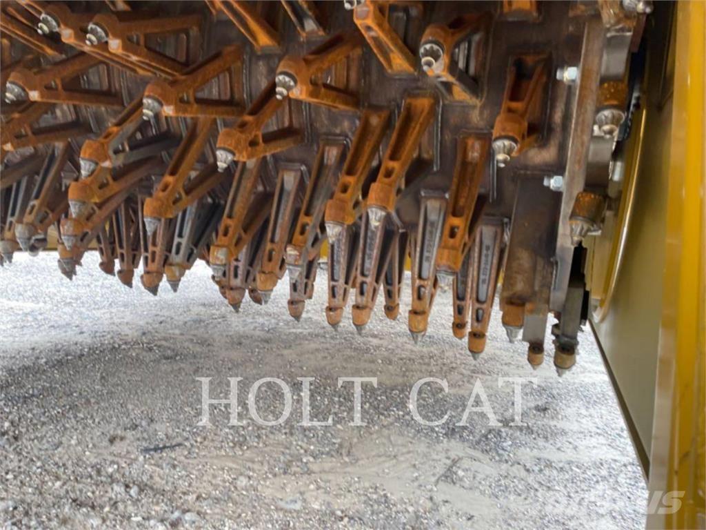 CAT RM500B CAB Asphalt recyclers