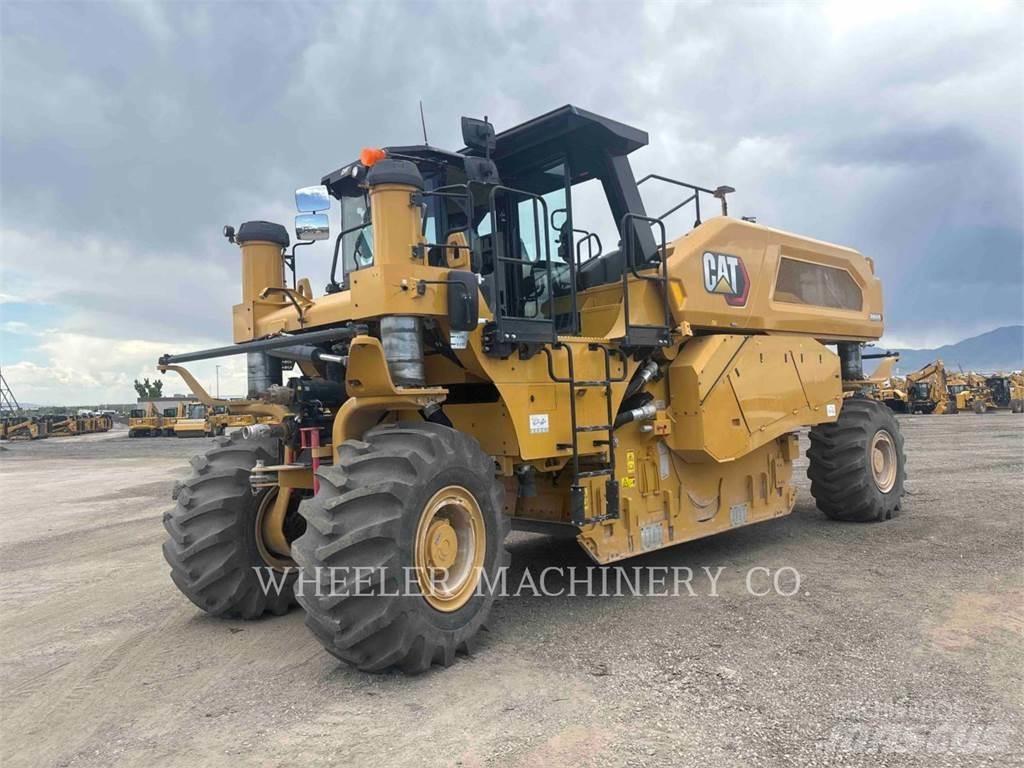 CAT RM800 Asphalt recyclers