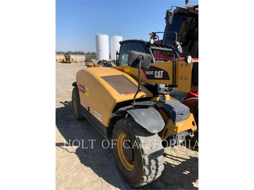 CAT TH255 Telescopic handlers