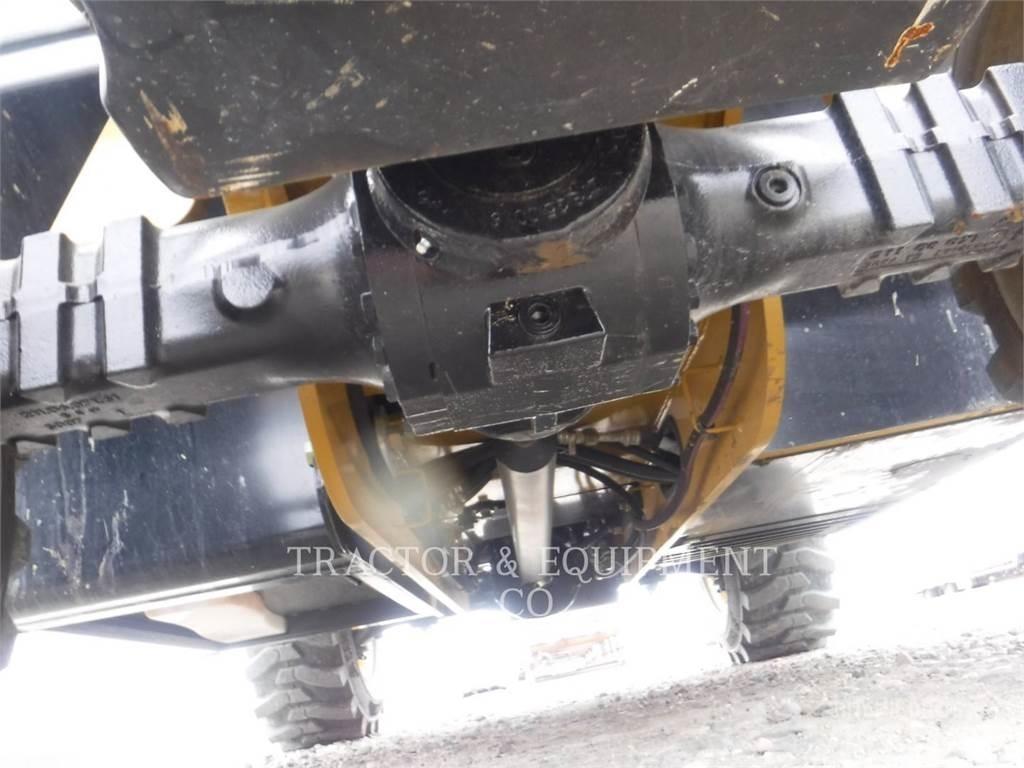 CAT TH255C Telescopic handlers
