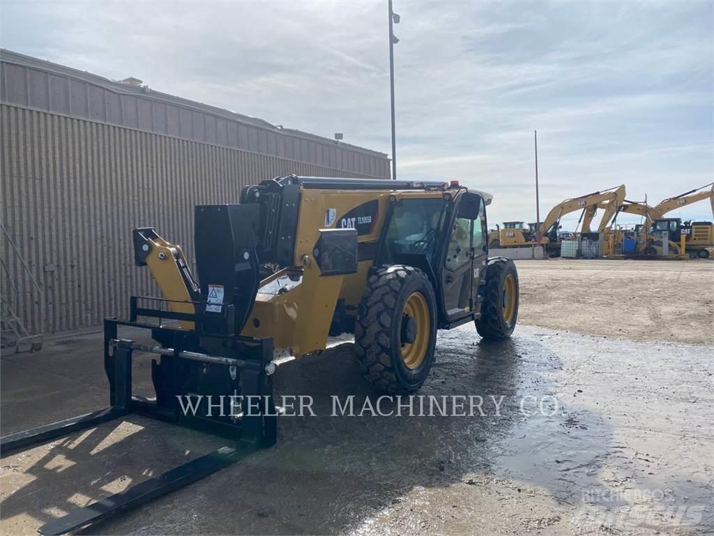 CAT TL1055D CB Telescopic handlers
