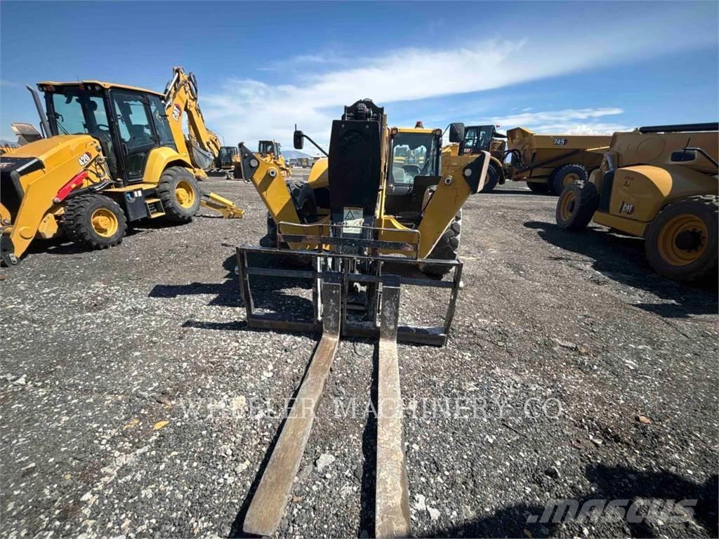 CAT TL1055D CB Telescopic handlers