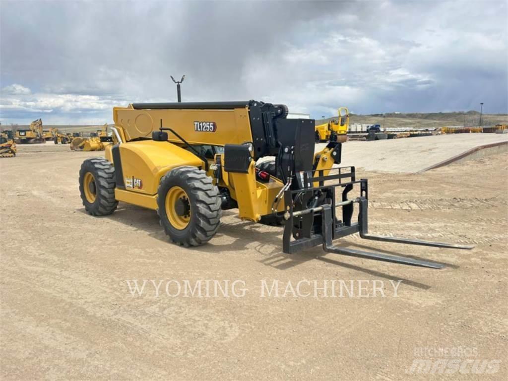 CAT TL1255 Telescopic handlers