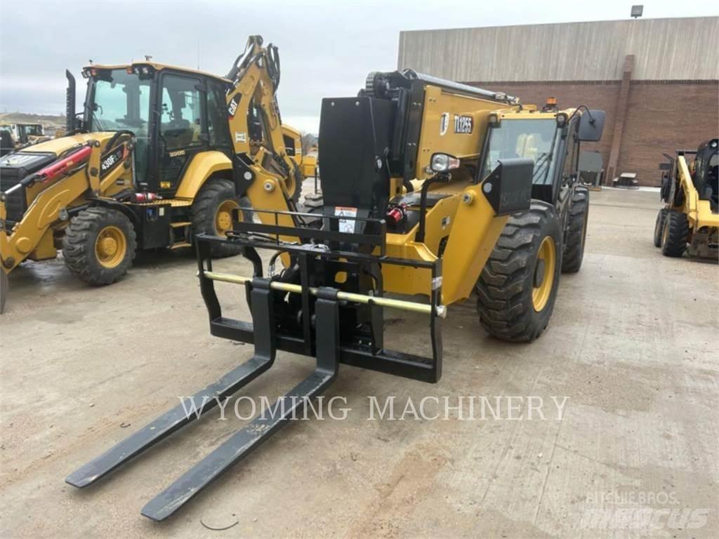 CAT TL1255 Telescopic handlers