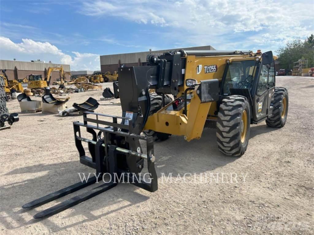 CAT TL1255 Telescopic handlers