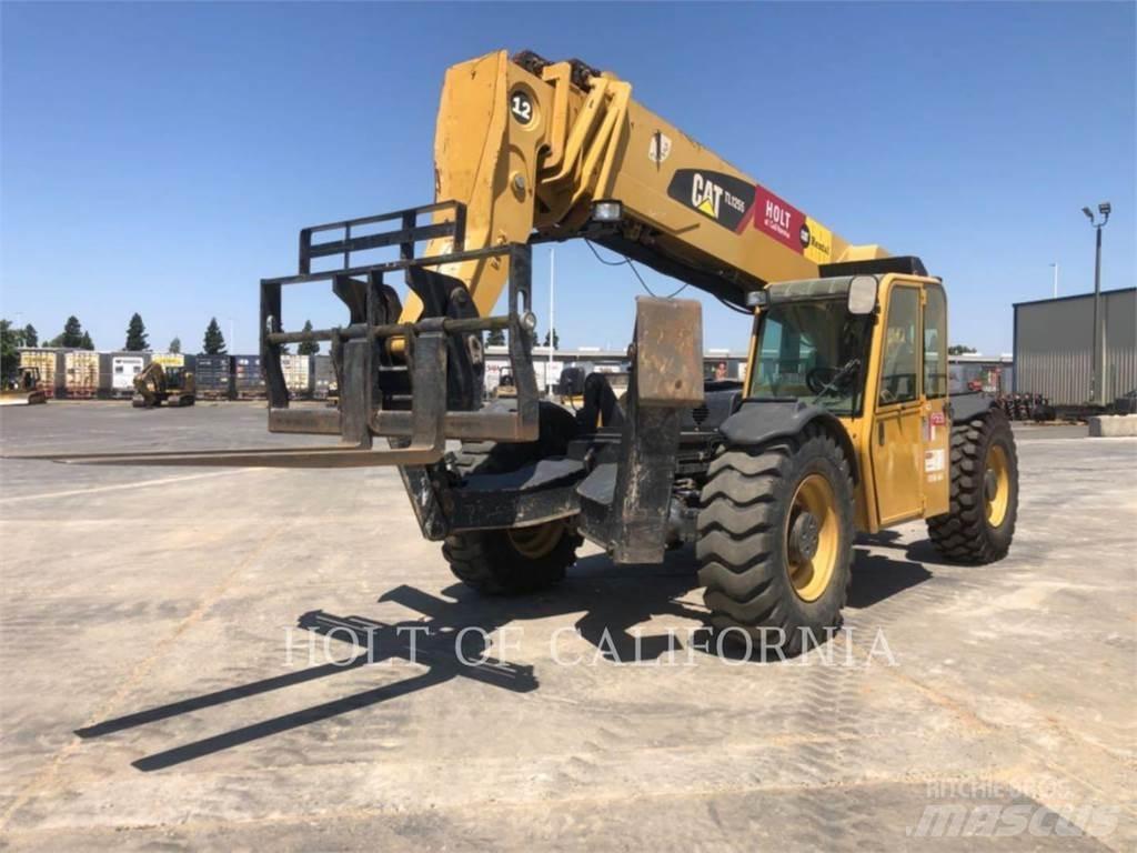 CAT TL1255 Telescopic handlers