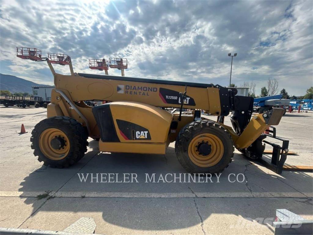 CAT TL1255D CB Telescopic handlers