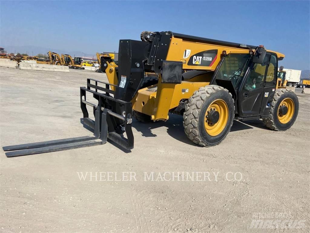 CAT TL1255D CB Telescopic handlers