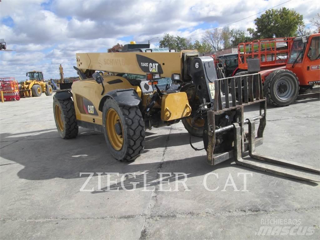 CAT TL642C Telescopic handlers