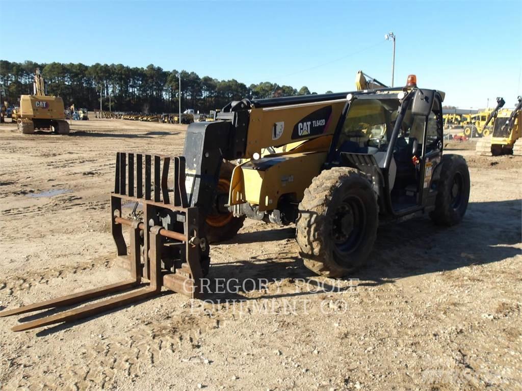CAT TL642D Telescopic handlers