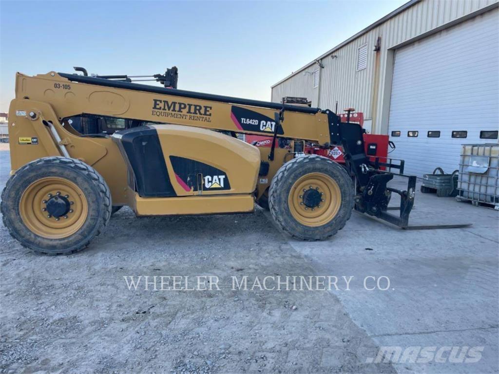 CAT TL642D CB Telescopic handlers