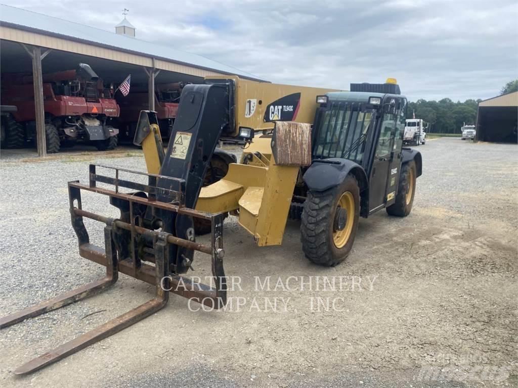 CAT TL943C Telescopic handlers