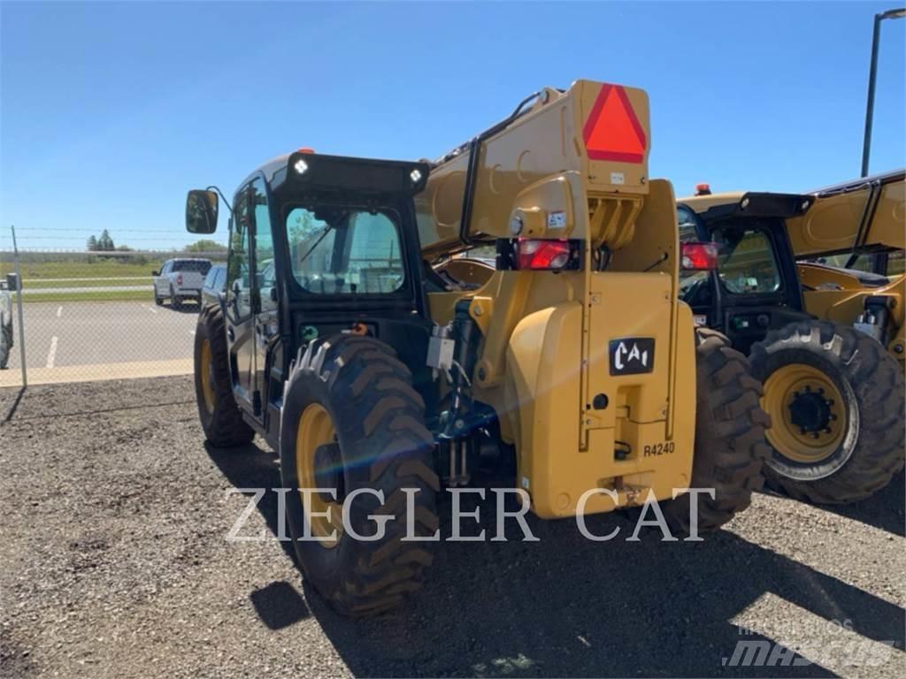 CAT TL943D Telescopic handlers