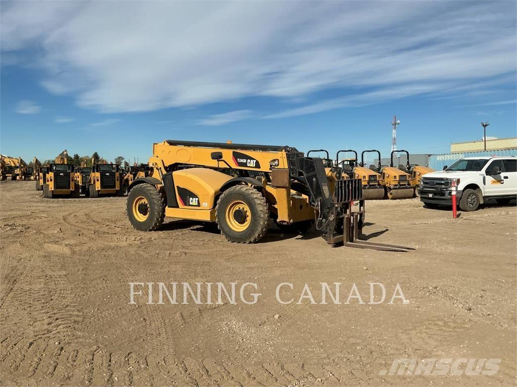 CAT TL943D Telescopic handlers