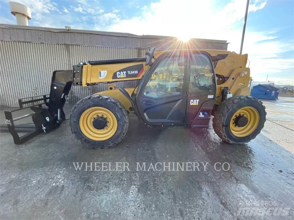 CAT TL943D CB Telescopic handlers