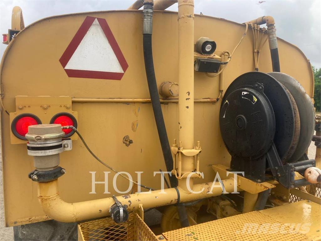 CAT W00 613C Scrapers