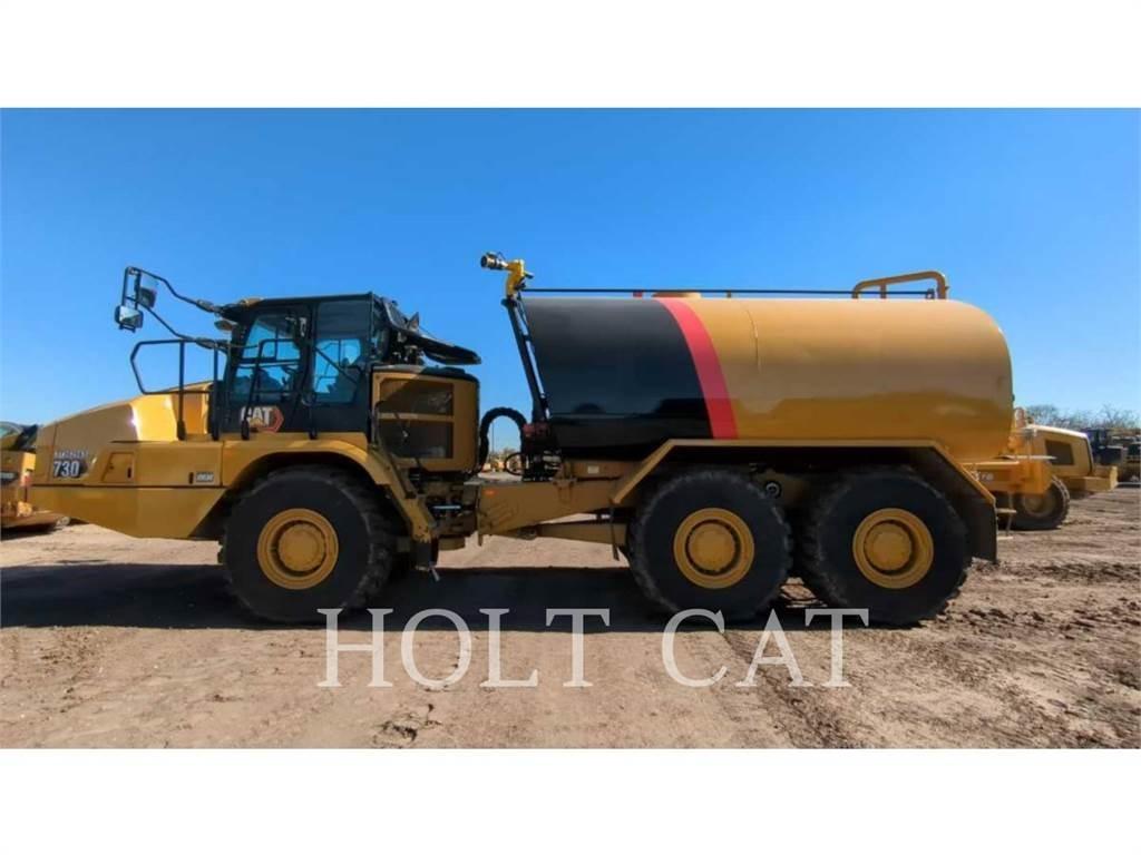 CAT W00 730 Tanker trucks