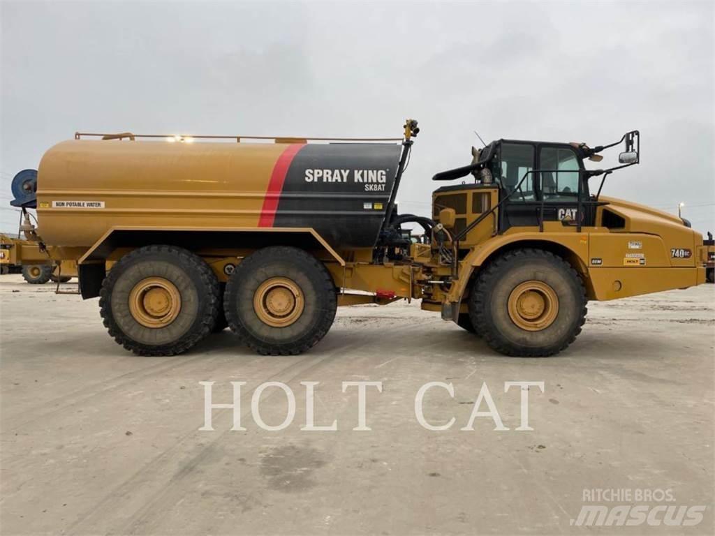 CAT W00 740GC Tanker trucks