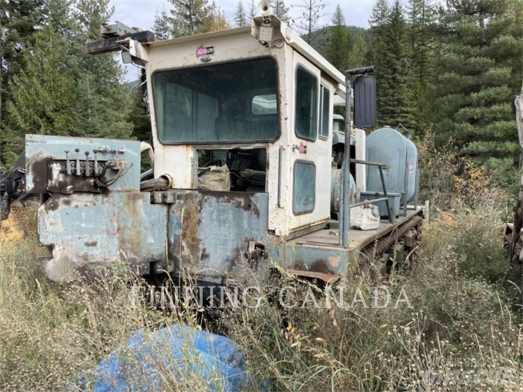 Finning M32 Surface drill rigs