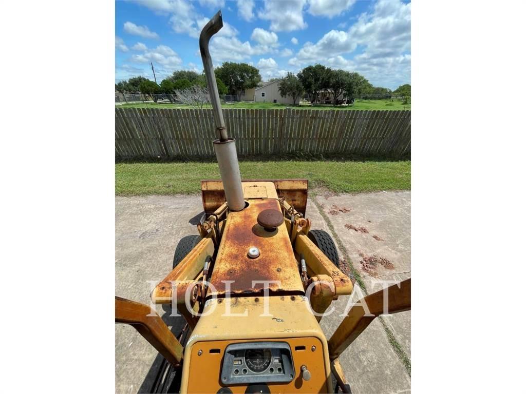 Ford 555 Backhoe loaders