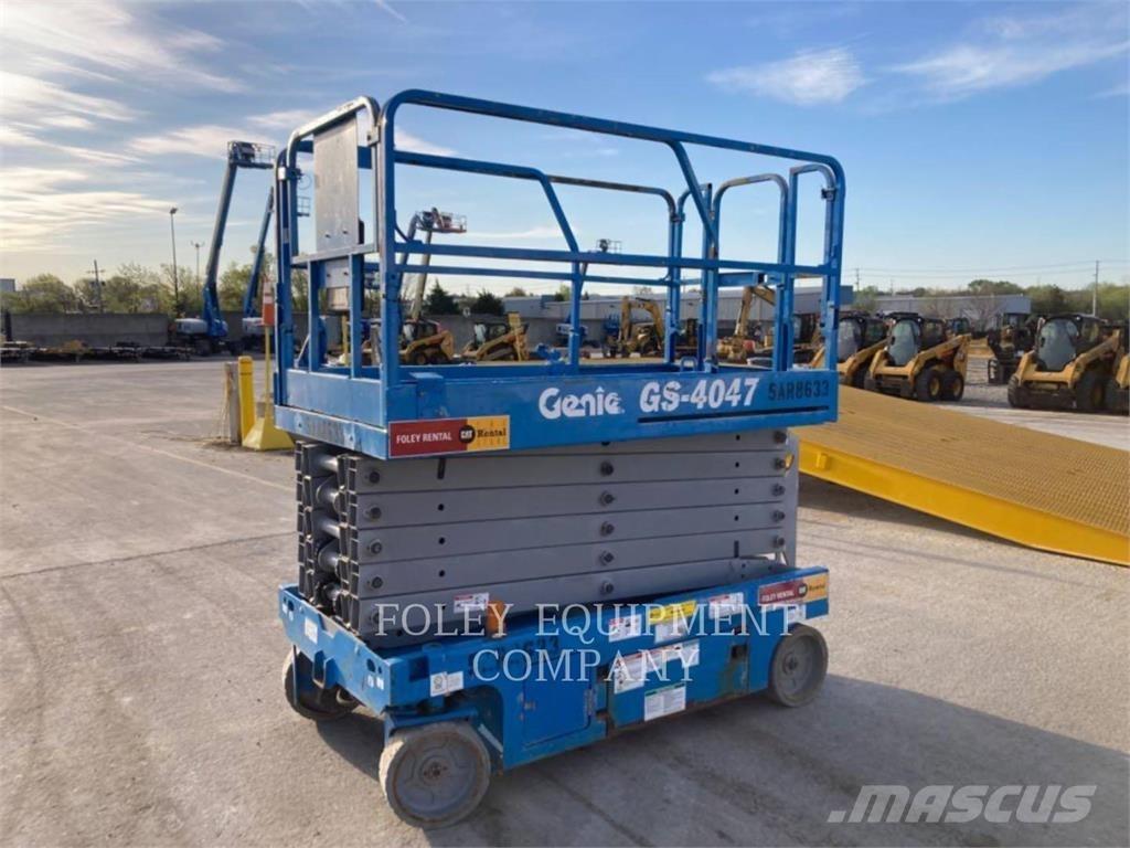 Genie GS4047 Scissor lifts