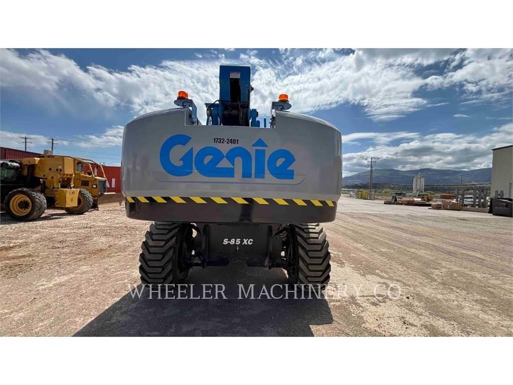 Genie S85XC Articulated boom lifts